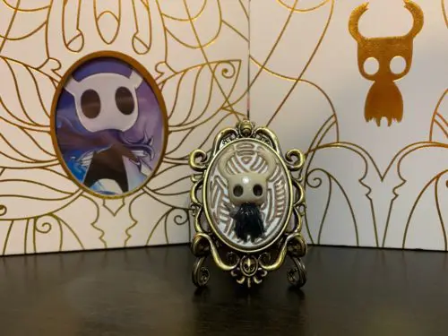 CollectorsEditionHollowKnight-spilla